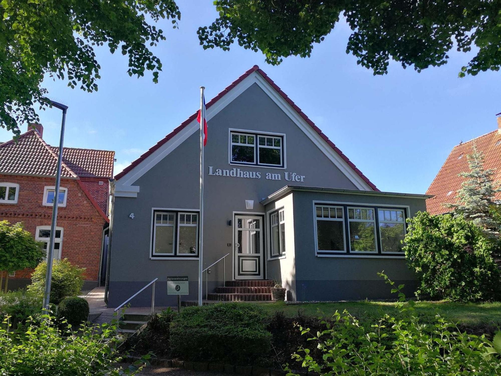 Landhaus Am Ufer - Wohnung 2 ハイリゲンハーフェン エクステリア 写真